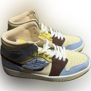 Jordan 1 Mid SE - Fearless Maison Chateau Rouge